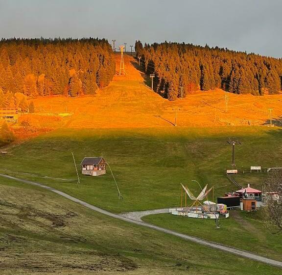 スタンダードトリプルルーム, K1 Sport