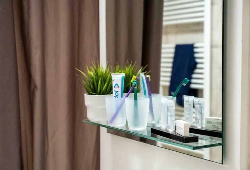 スタンダードトリプルルーム, K1 Sport