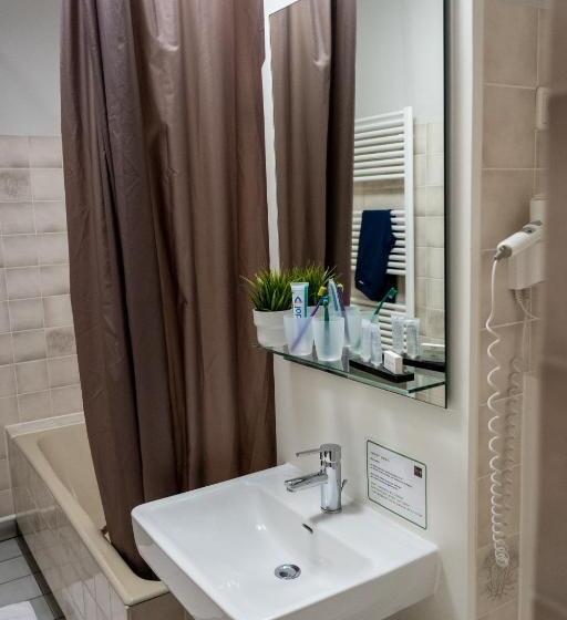 スタンダードルーム, K1 Sport