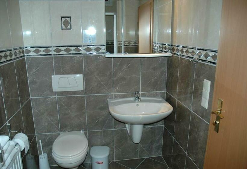 标准单人间, Kappelner Hof