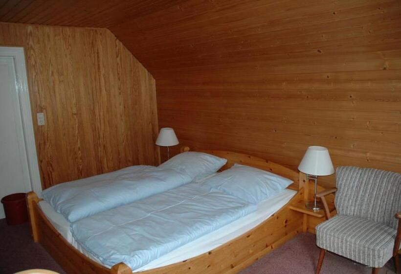 经济型三人房间, Kappelner Hof