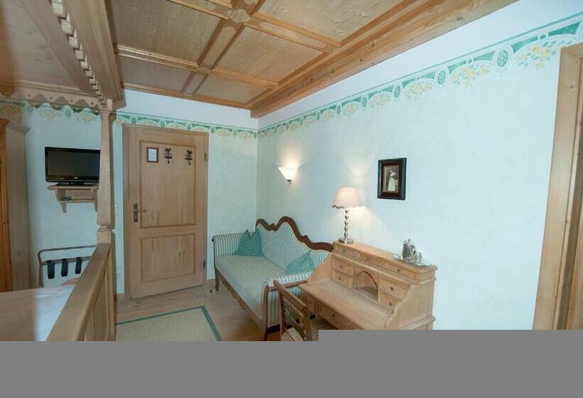 Номер Стандарт с Балконом, Landhaus Benediktenhof