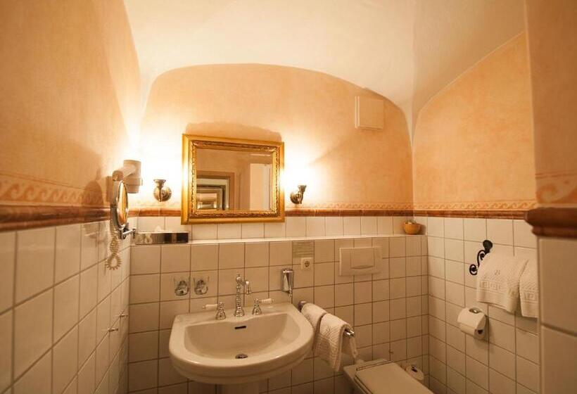 Номер Deluxe с Балконом, Landhaus Benediktenhof