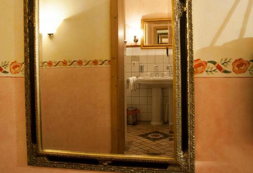 Номер Deluxe с Балконом, Landhaus Benediktenhof