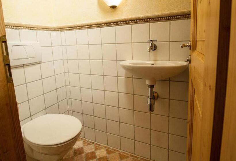 Дом 1 Спальня, Landhaus Benediktenhof