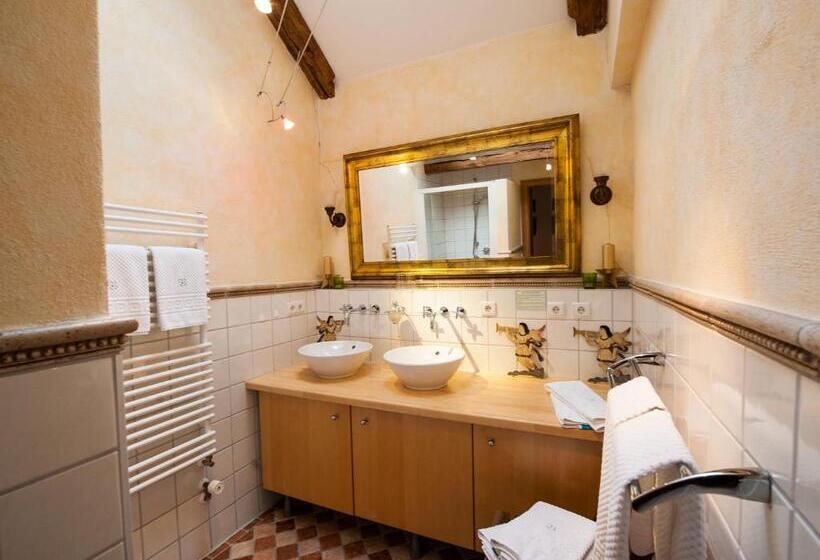 Дом 1 Спальня, Landhaus Benediktenhof