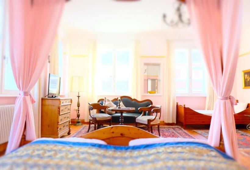 주니어 스위트, Maurerhansl