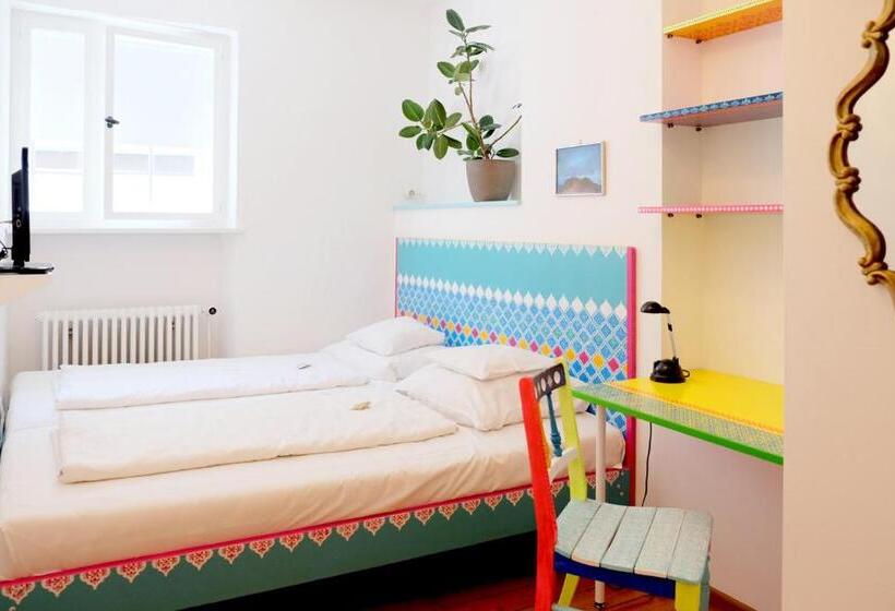 기본룸, Maurerhansl