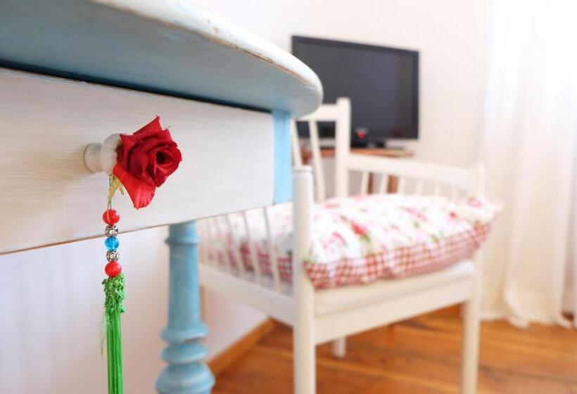 컴포트 룸, Maurerhansl