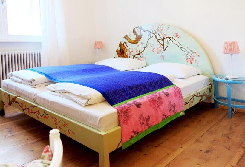 컴포트 룸, Maurerhansl