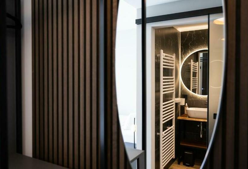 Номер Стандарт Индивидуальный, Metropol