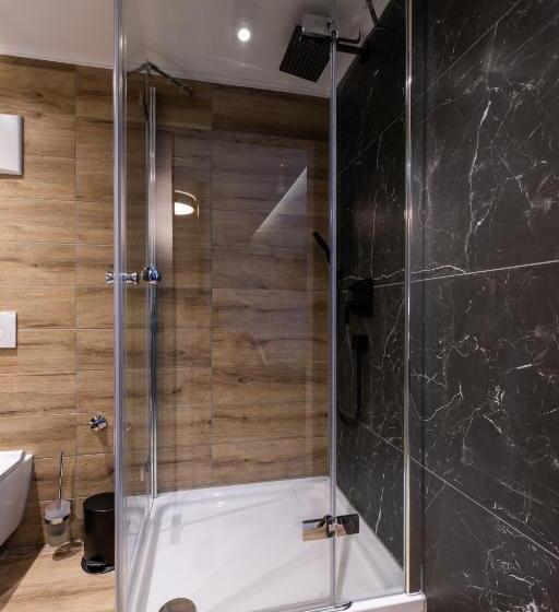 Номер Deluxe, Metropol