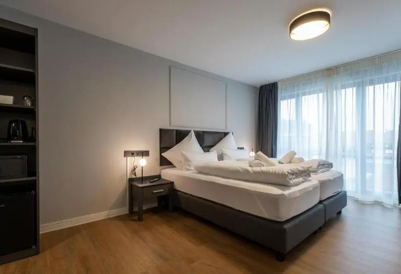 Juniorsviitti Parveke, Metropol