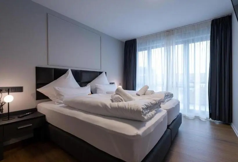 Juniorsviitti Parveke, Metropol