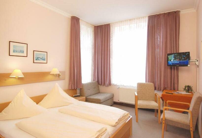 스탠다드 룸, Münchner Löwenbräu