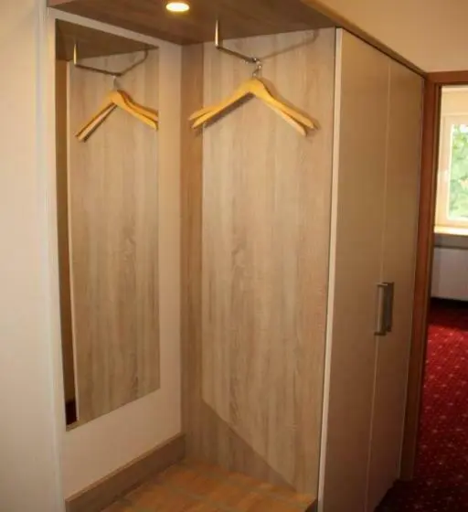 Chambre Standard, Neuses