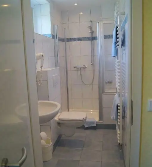 Chambre Standard, Neuses