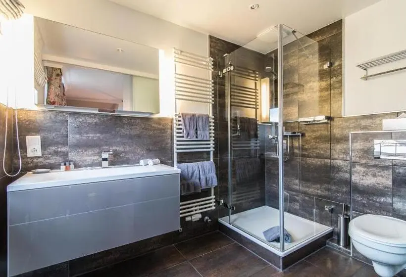 Deluxe-huone, Norderriff