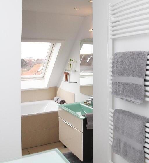 Quarto Estandar, Norderriff