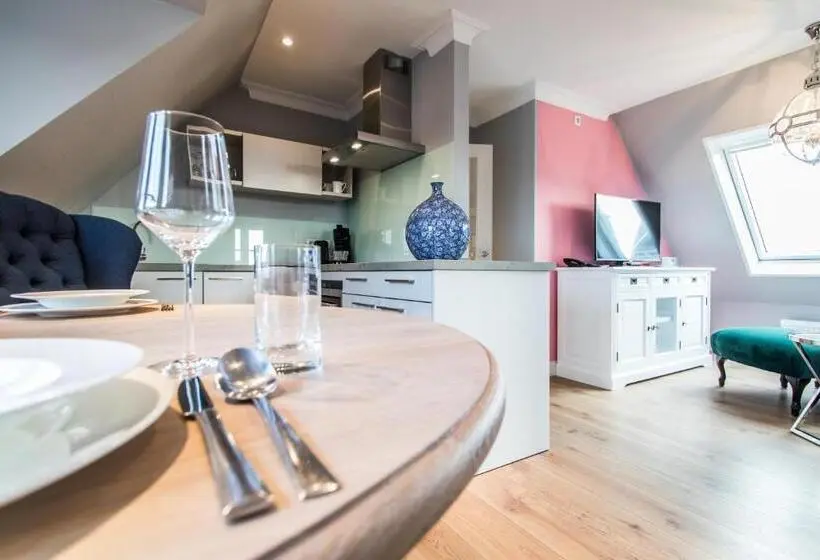 Standard-huone, Norderriff