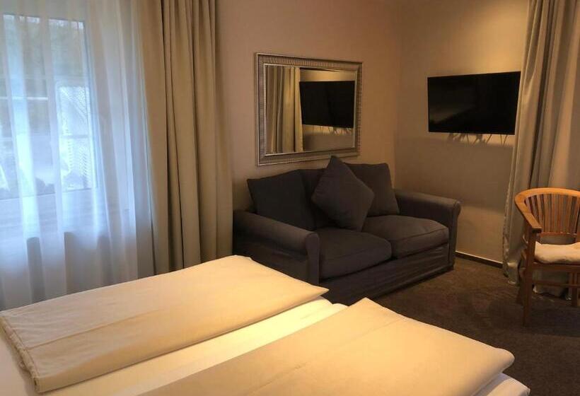 סוויטה דלוקס, Petersen S Landhaus