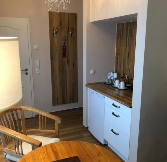 סוויטה דלוקס, Petersen S Landhaus