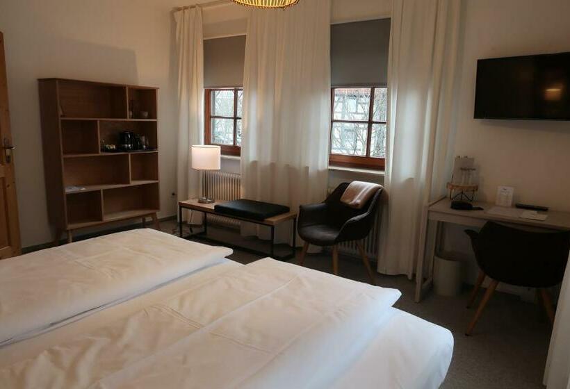 חדר סטנדרט יחיד, Restaurant & Metzgerei Rößle