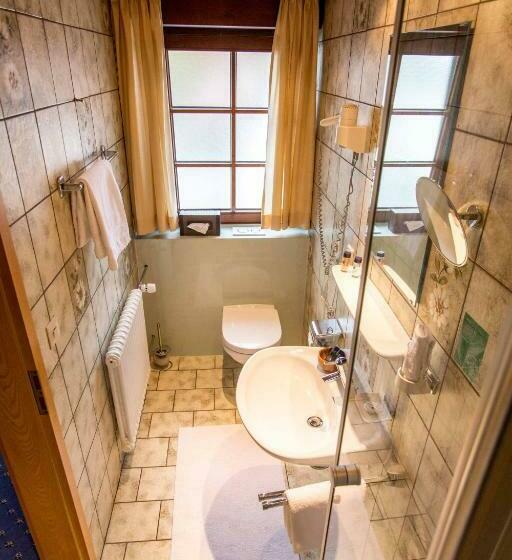 חדר סטנדרט יחיד, Restaurant & Metzgerei Rößle