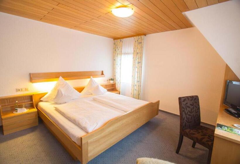 חדר סטנדרט, Restaurant & Metzgerei Rößle