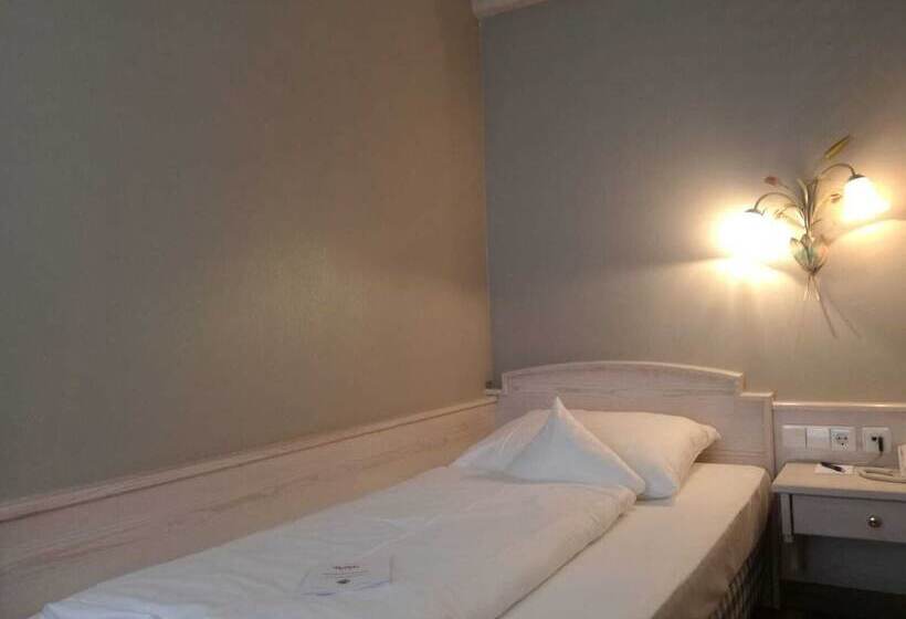 标准单人间, Restaurant & Metzgerei Rößle