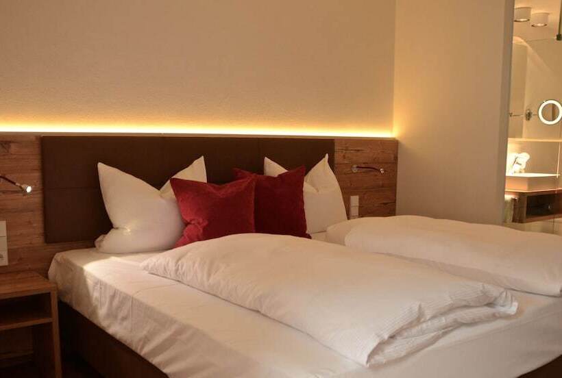 סוויטת ג'וניור, Restaurant & Metzgerei Rößle