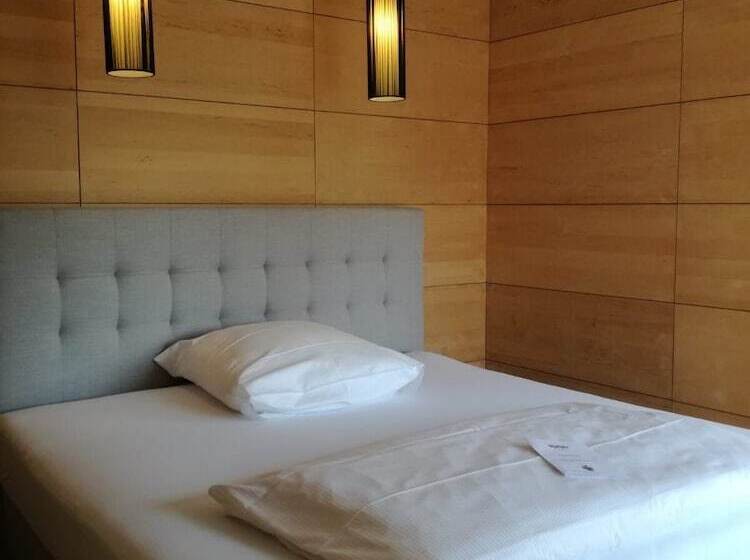 סוויטת ג'וניור, Restaurant & Metzgerei Rößle