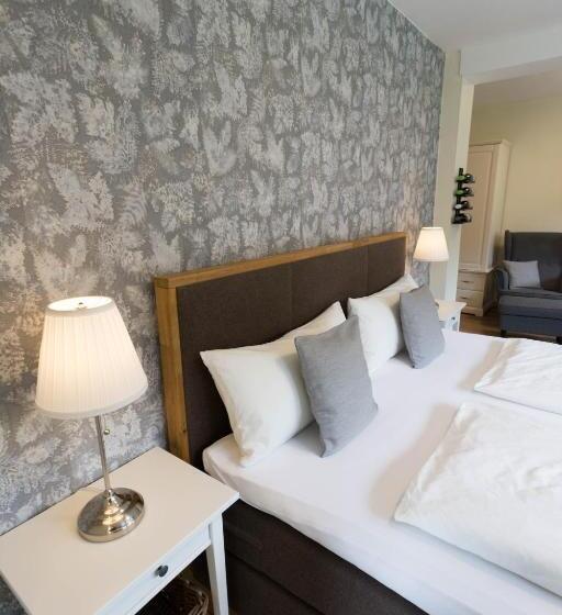 חדר סופריור, Restaurant Sonnenlay