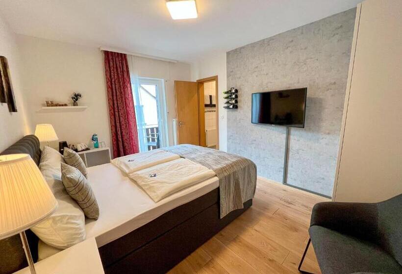 Economy Kamer, Restaurant Sonnenlay