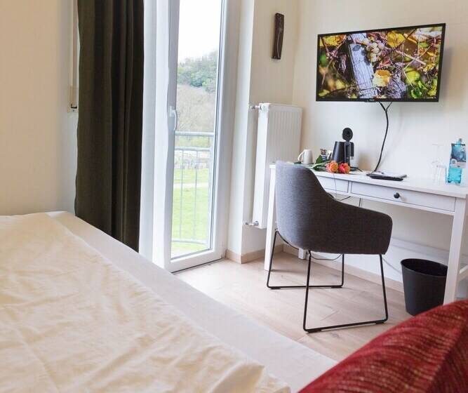 חדר אקונומי יחיד, Restaurant Sonnenlay