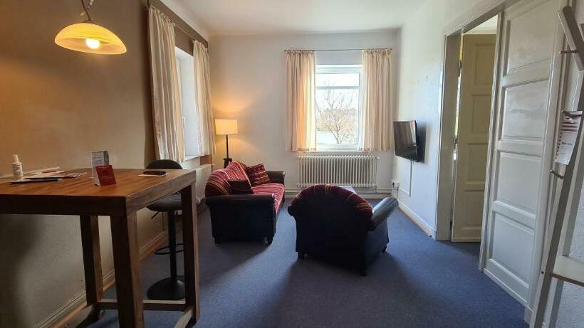 스위트, Schollers Restaurant &