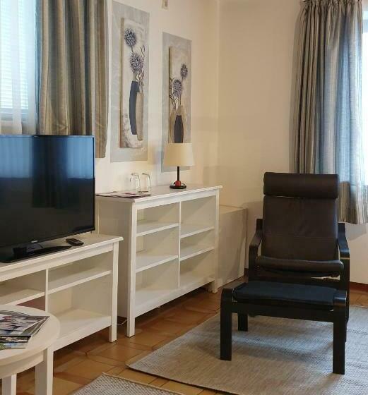 스탠다드 룸, Schollers Restaurant &