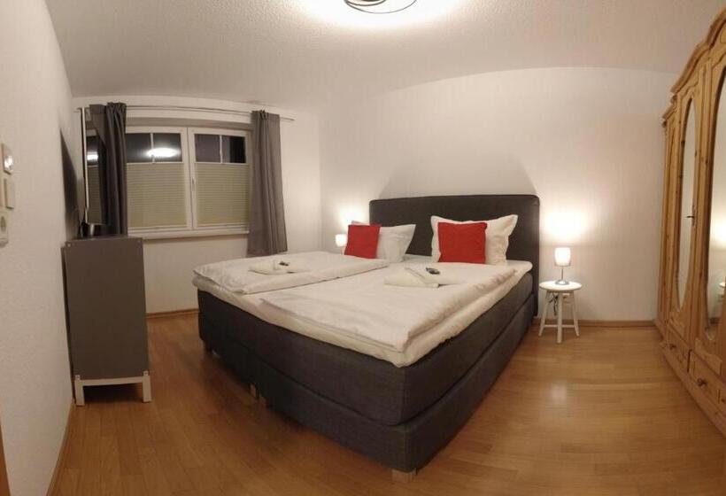 침실 1개 주택, Schollers Restaurant &