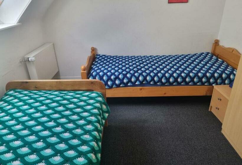 آپارتمان 2 خوابه, Schwung