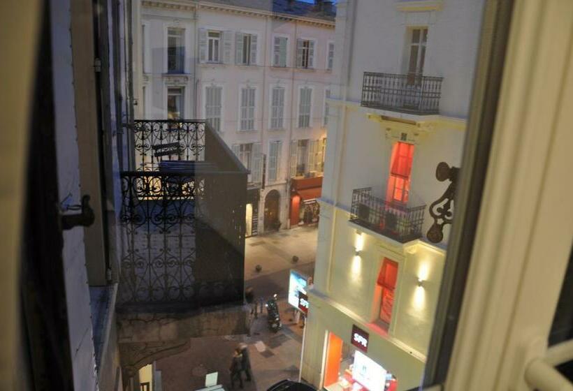 استودیوی سوپریور, Seayousoon Inn Cannes   Studios