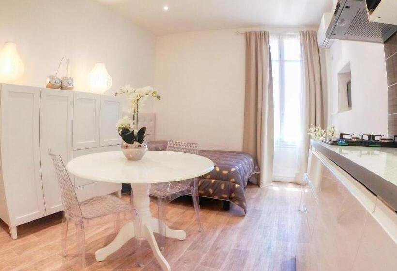 استودیوی سوپریور, Seayousoon Inn Cannes   Studios