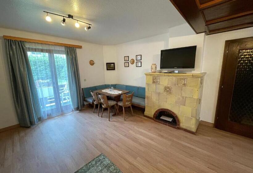 غرفة عائلية, Silberdistel