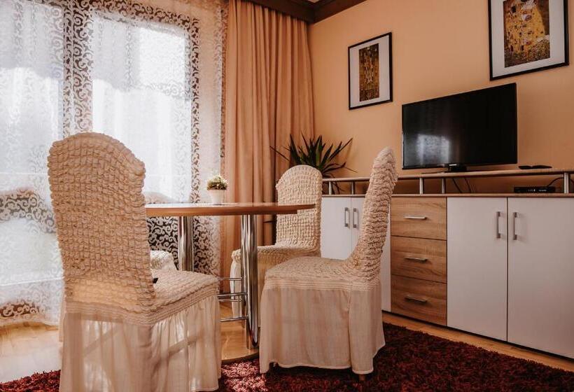 דירת חדר עם טרסה, St. Georg