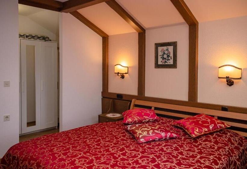 חדר סופריור עם מרפסת, St. Georg