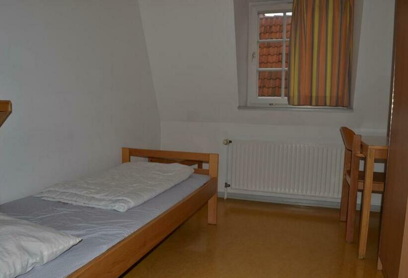 חדר סטנדרד יחיד חדר אמבטיה משותף, Jugendherberge Lübeck Altstadt