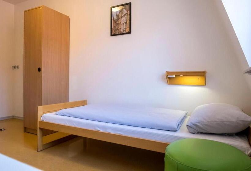 חדר סטנדרד יחיד חדר אמבטיה משותף, Jugendherberge Lübeck Altstadt