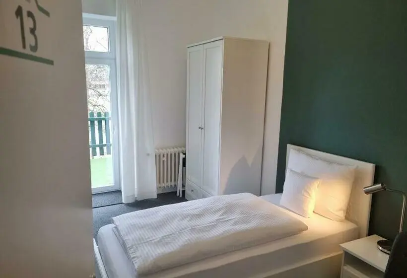 Standard Yhden Hengen Huone, Parkhotel Am Schwanenteich