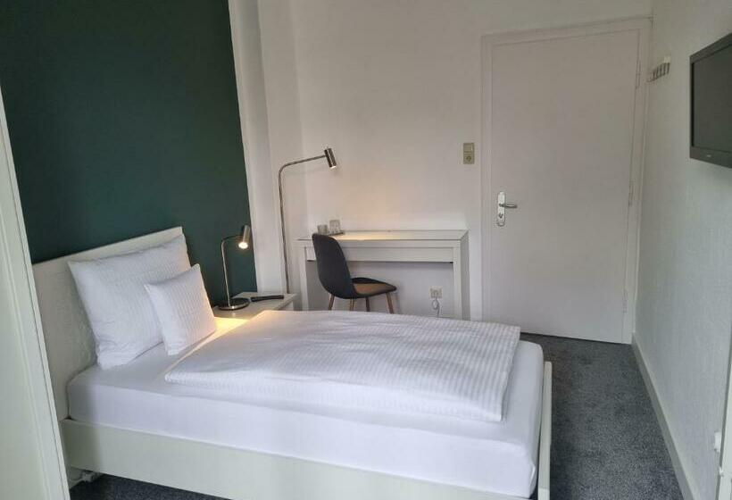 标准单人间, Parkhotel Am Schwanenteich