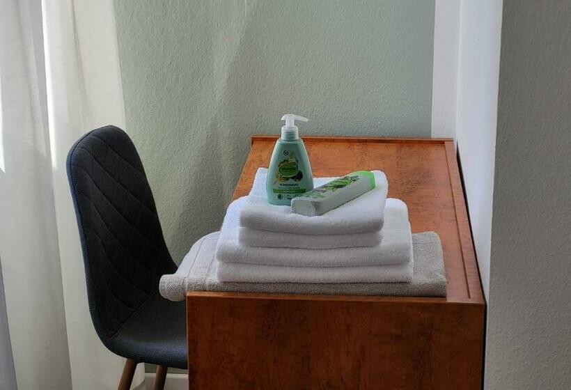 标准间, Parkhotel Am Schwanenteich
