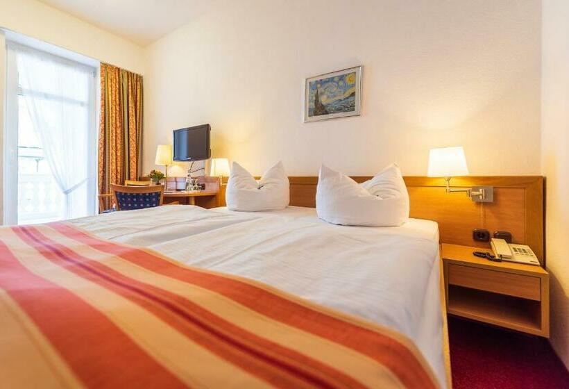 غرفة قياسية مزوَّدة بشُرفة, Strandhotel Zur Promenade